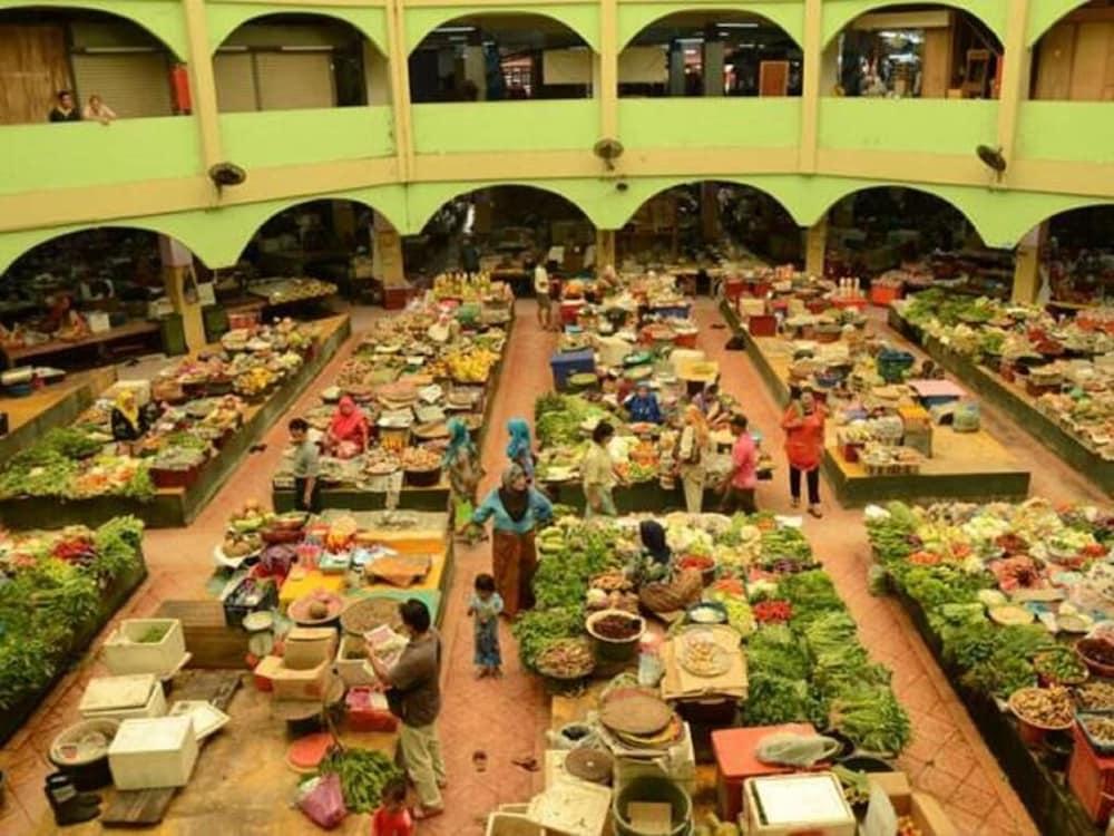 โรงแรมทูนโกตาบารูซิตี้เซนเตอ์เกลาตัน ภายนอก รูปภาพ