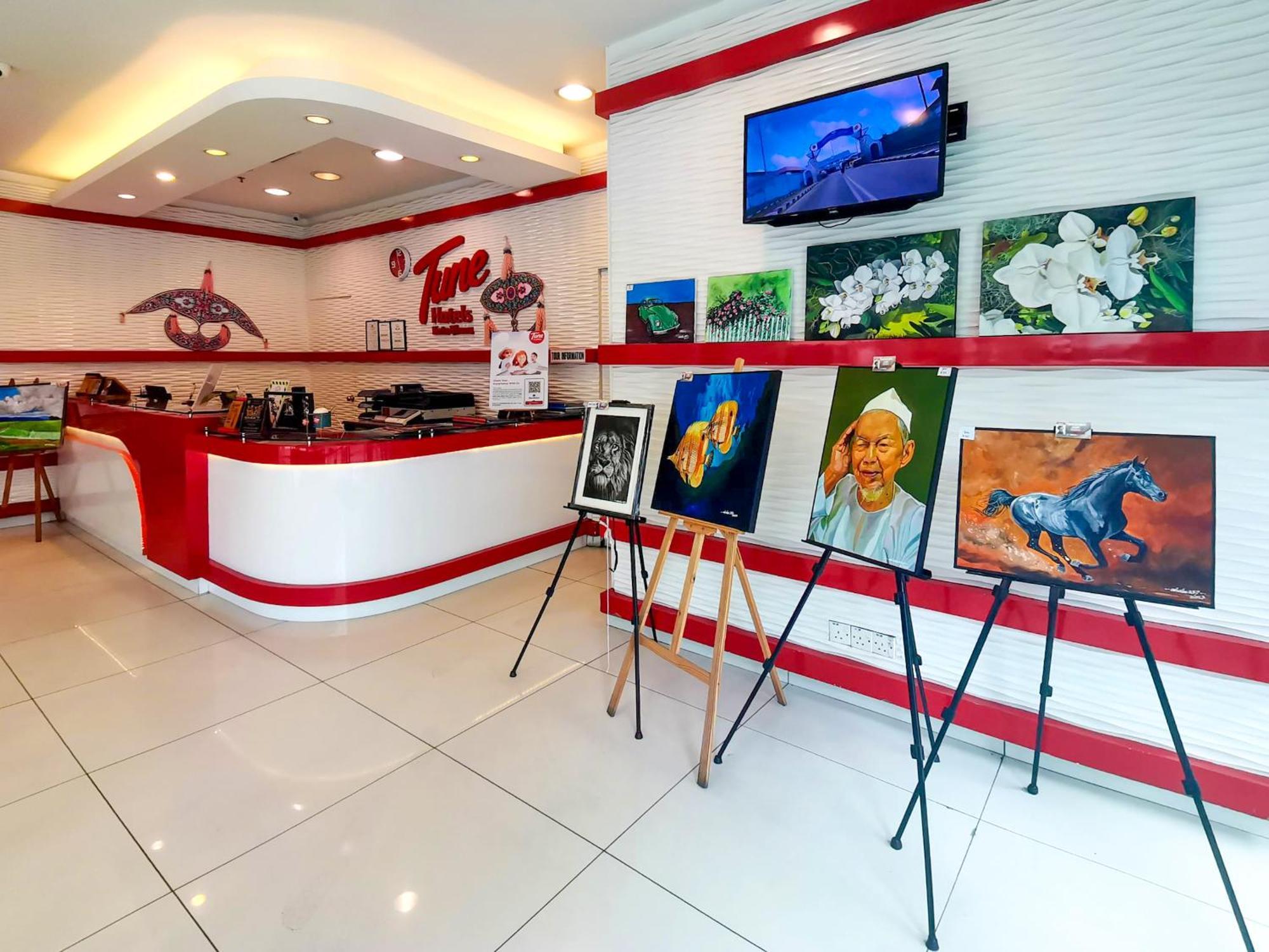 โรงแรมทูนโกตาบารูซิตี้เซนเตอ์เกลาตัน ภายนอก รูปภาพ